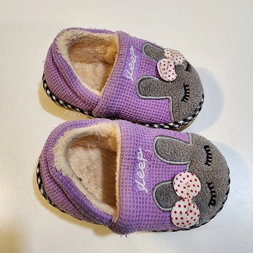 N/A good baby slippers